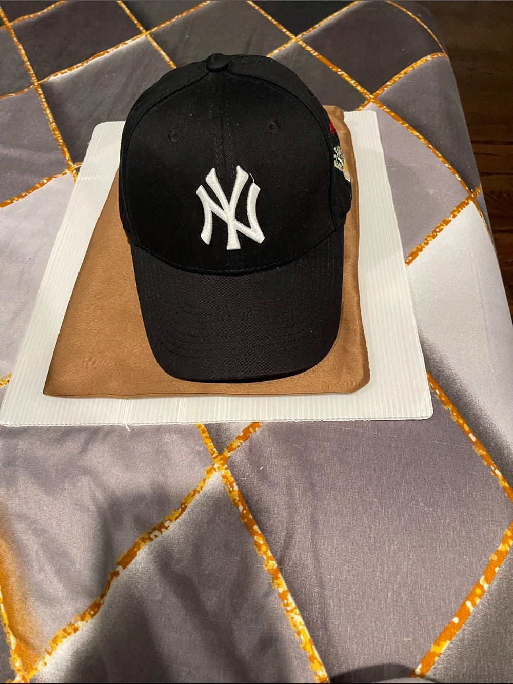 New York Yankees Black Baseball Cap with White Logo